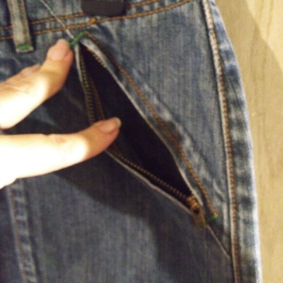 Eddie Bauer Denim Jean Skirt with Pockets - Picture 8 of 11